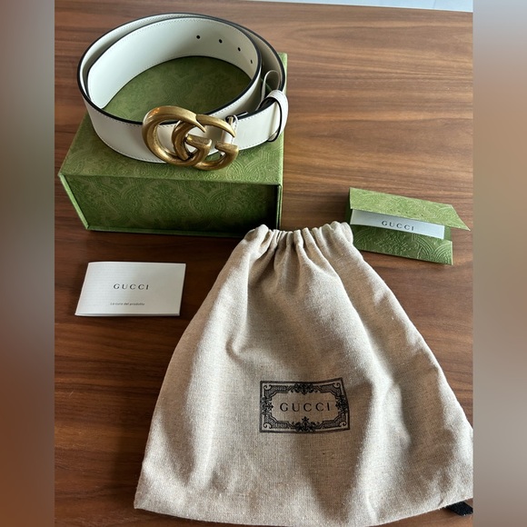 Cream Leather Gucci Belt With Double G Buckle - Picture 3 of 5